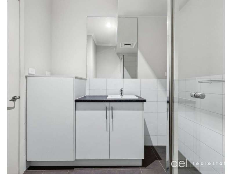 1/19 Close Avenue, Dandenong VIC 3175