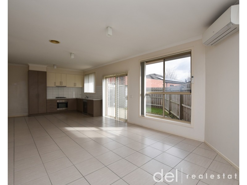 1/24 Anthony Street, Dandenong North VIC 3175