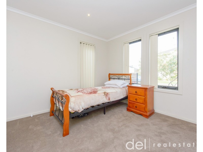 32 Steven Street, Dandenong VIC 3175