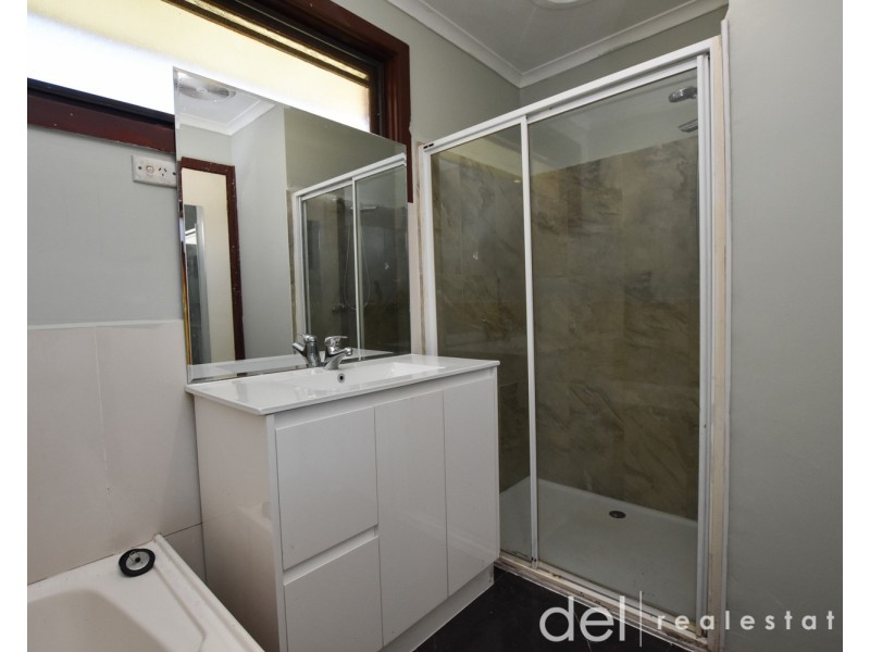 2/854 Heatherton Road, Springvale VIC 3171