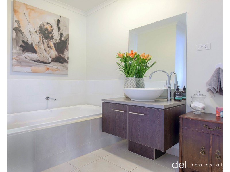 35 Keneally Street, Dandenong VIC 3175