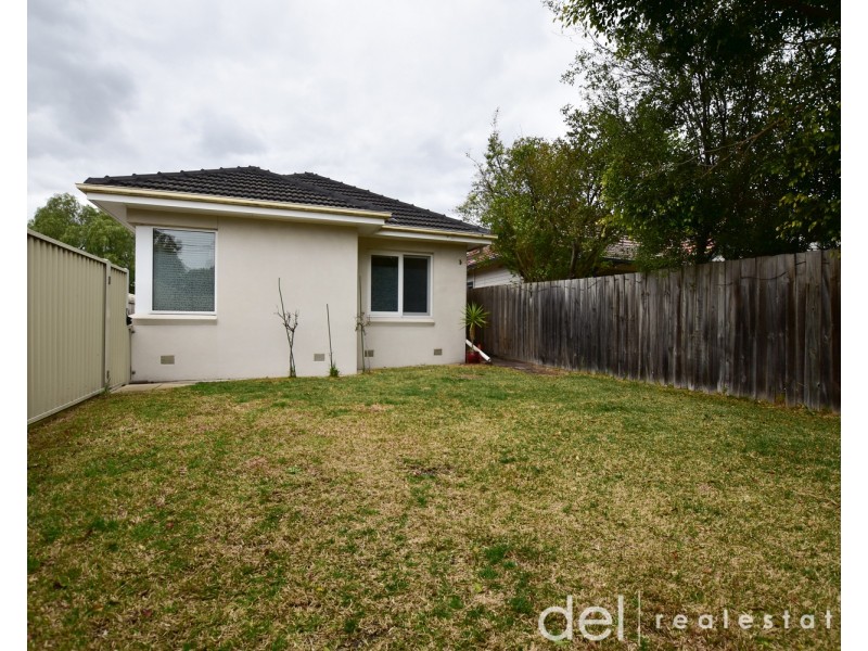 1/14 Byron Street, Carnegie VIC 3163