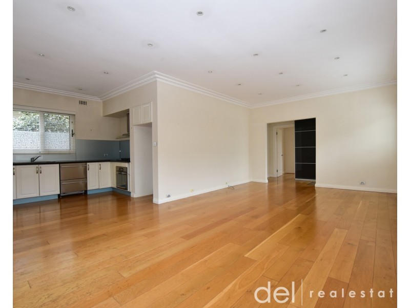 1/14 Byron Street, Carnegie VIC 3163