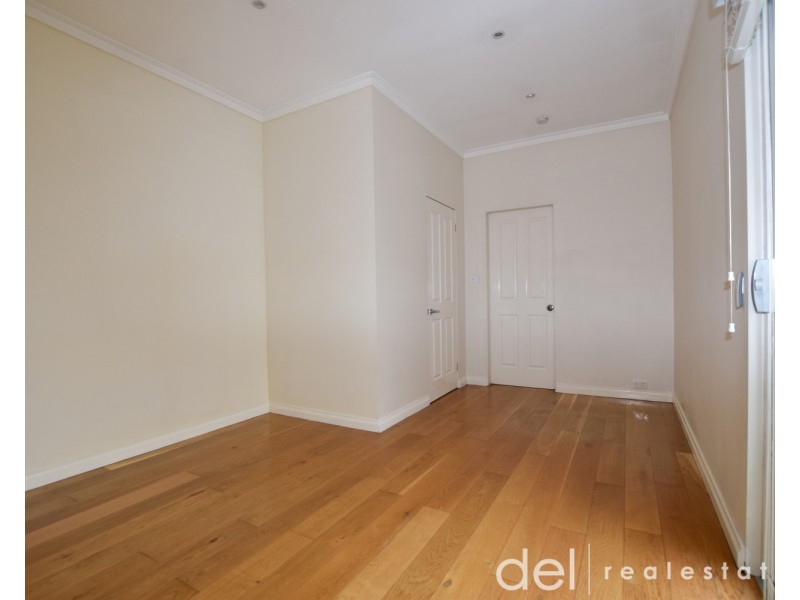 1/14 Byron Street, Carnegie VIC 3163