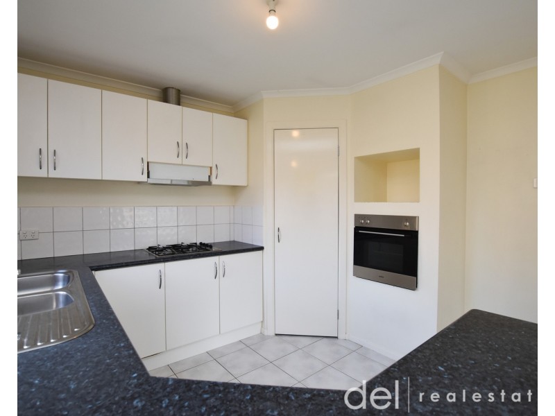 22 Sallybrook Circuit, Narre Warren VIC 3805
