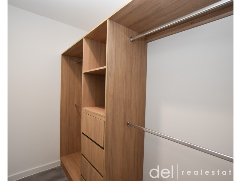 2b Haverstock Hill Close, Endeavour Hills VIC 3802