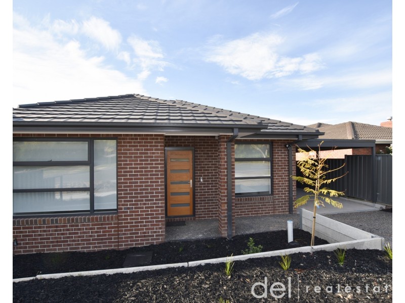 2b Haverstock Hill Close, Endeavour Hills VIC 3802