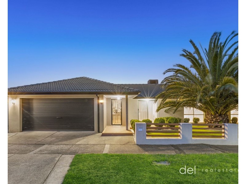 6 Tulsk Close, Hampton Park VIC 3976