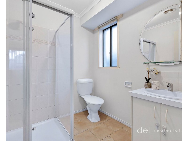 6 Tulsk Close, Hampton Park VIC 3976