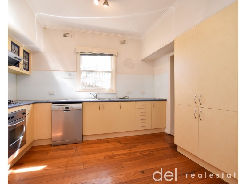1/1043 North Road, Hughesdale VIC 3166