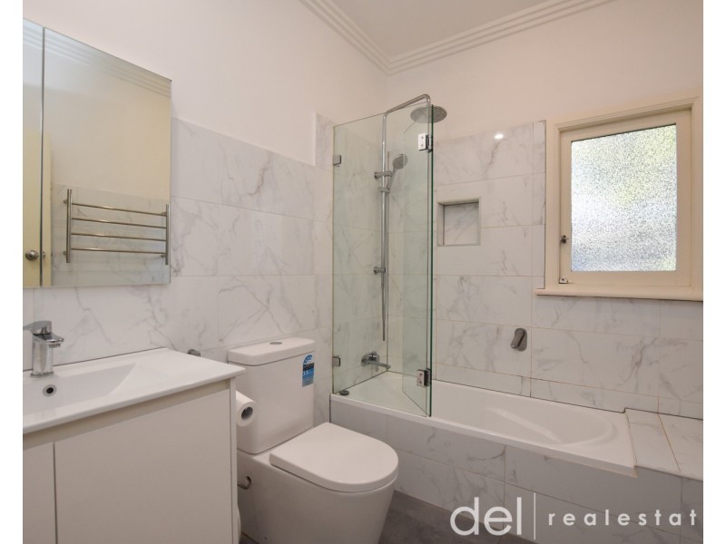1/1043 North Road, Hughesdale VIC 3166
