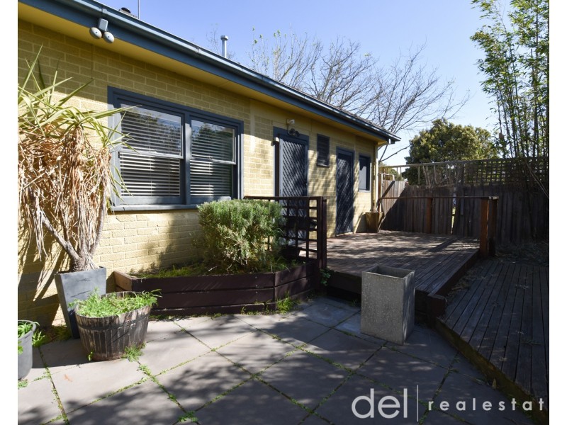 1/1043 North Road, Hughesdale VIC 3166