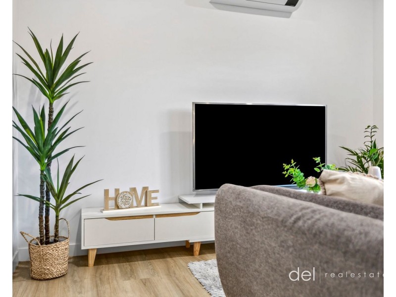 2/17 Menzies Avenue, Dandenong North VIC 3175