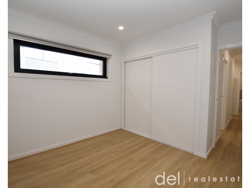 5/17 Menzies Avenue, Dandenong North VIC 3175