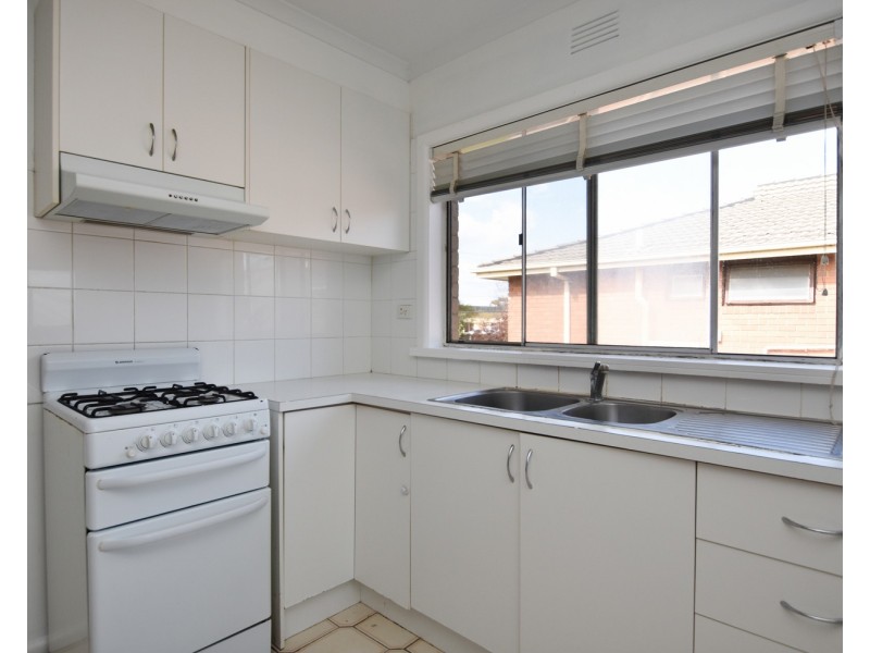 4/9 Hemmings Street, Dandenong VIC 3175