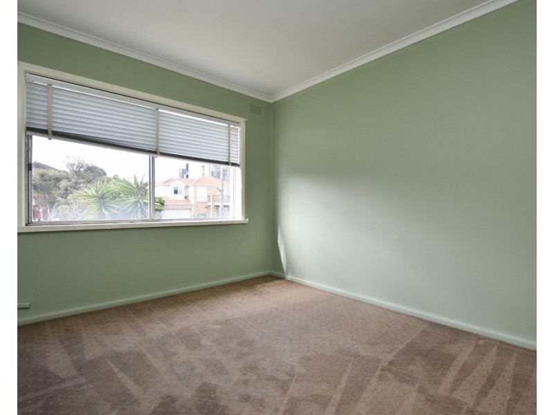 4/9 Hemmings Street, Dandenong VIC 3175