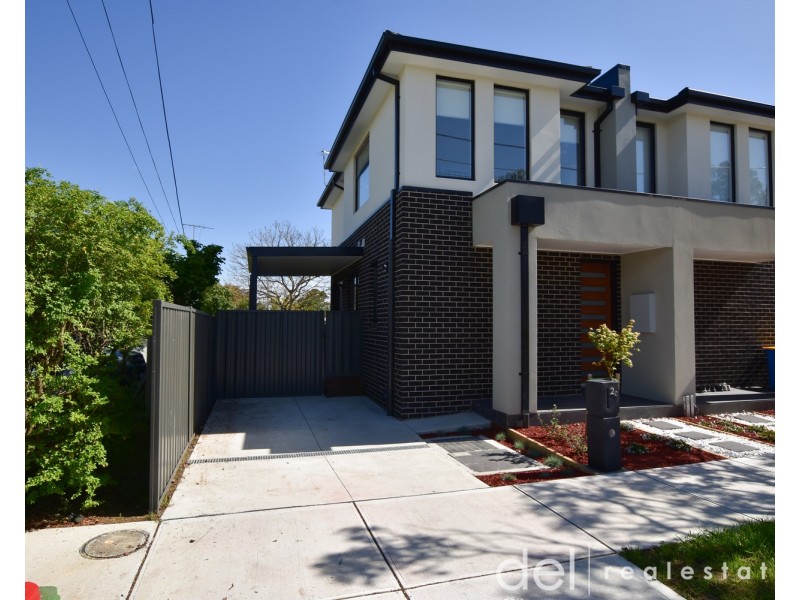 2c Apple Court, Doveton VIC 3177