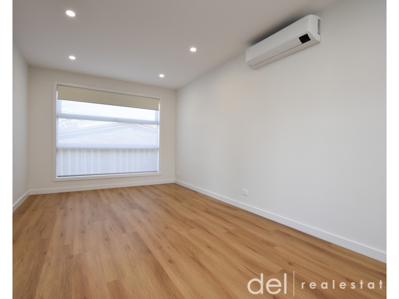 2c Apple Court, Doveton VIC 3177