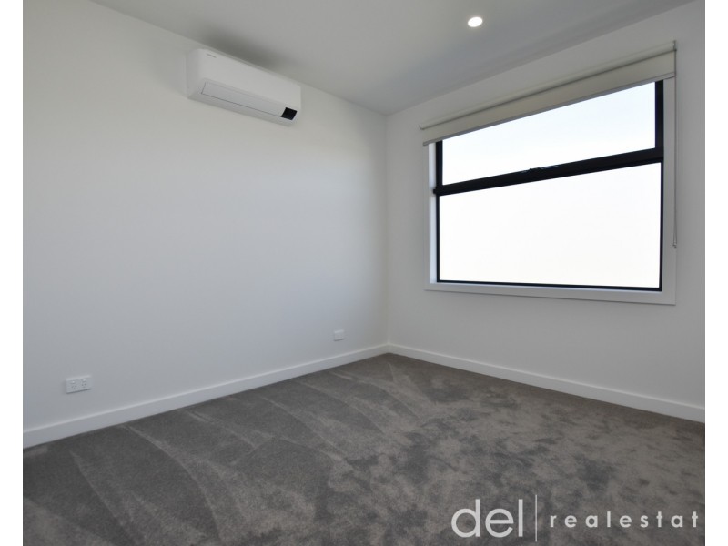 2c Apple Court, Doveton VIC 3177