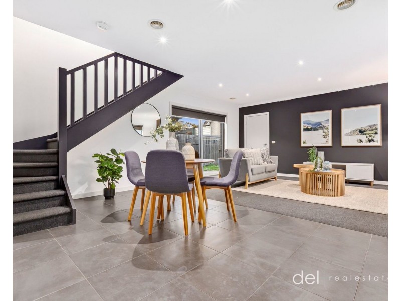 1/10 Bloomfield Road, Noble Park VIC 3174