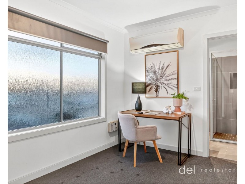 1/10 Bloomfield Road, Noble Park VIC 3174