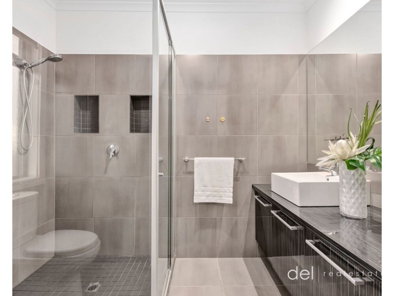 1/10 Bloomfield Road, Noble Park VIC 3174