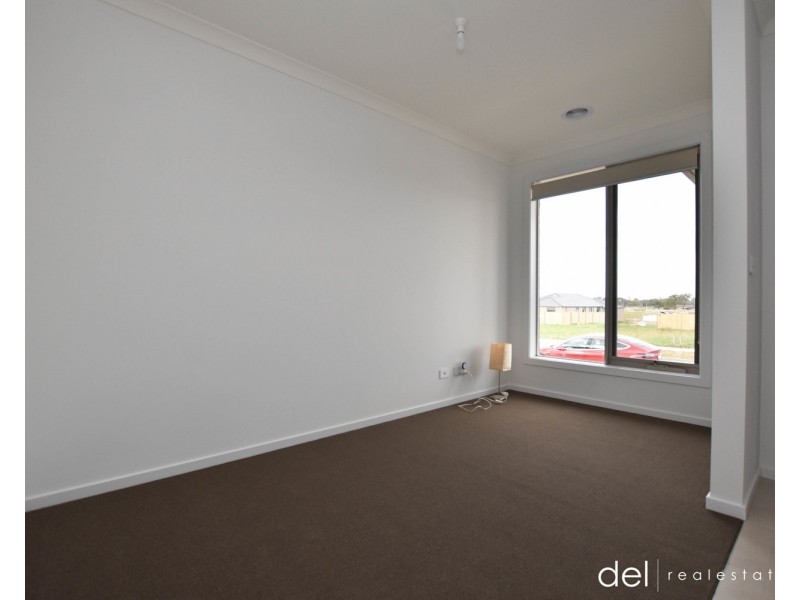 30 Catees Street, Clyde VIC 3978