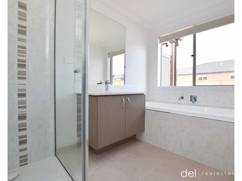 30 Catees Street, Clyde VIC 3978