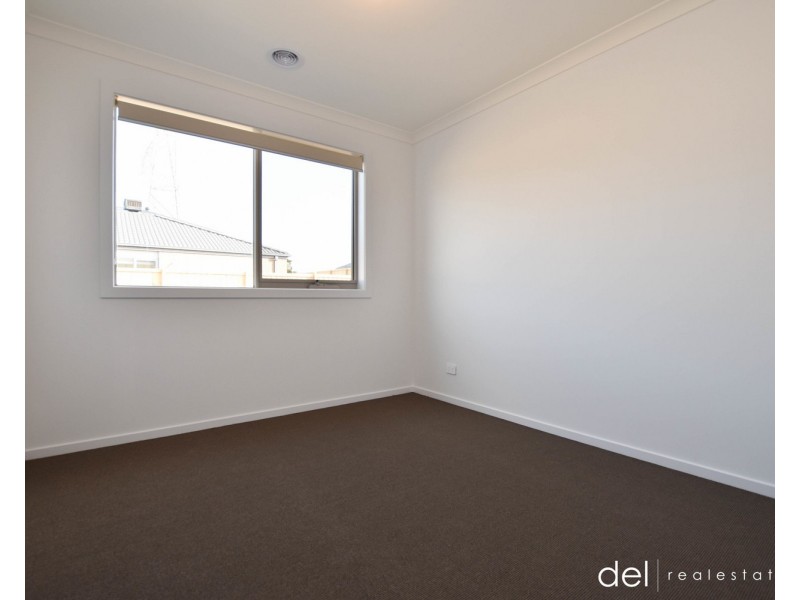 30 Catees Street, Clyde VIC 3978