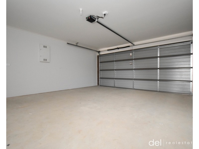 30 Catees Street, Clyde VIC 3978