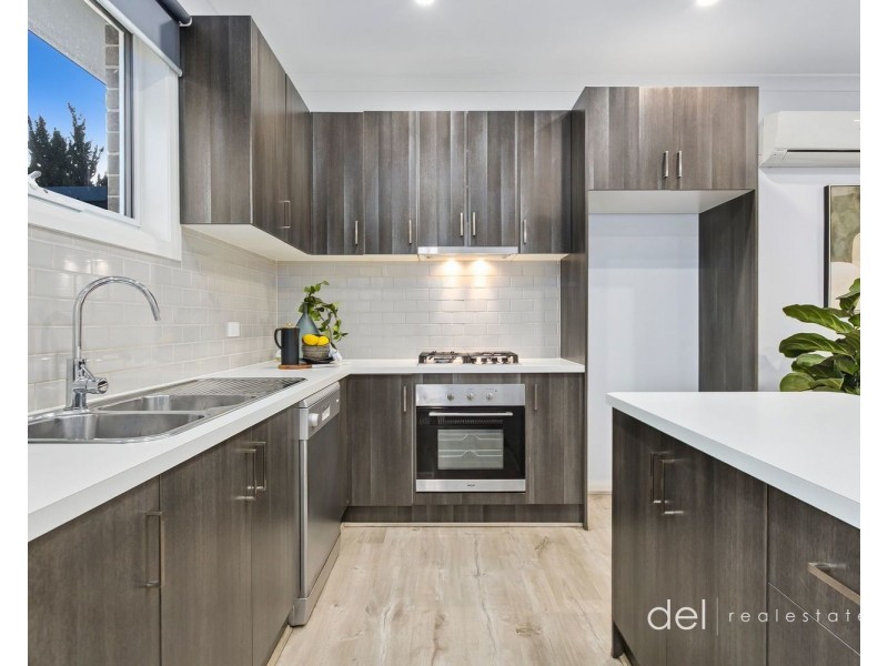 2/55 Jones Road, Dandenong VIC 3175