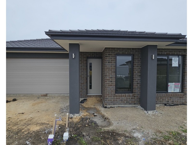 86 Bourbon Road, Cranbourne East VIC 3977