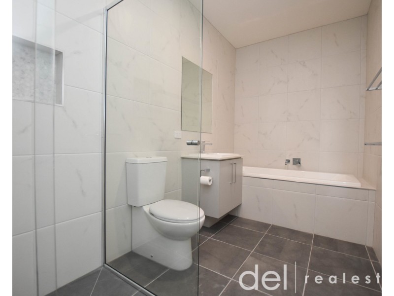 86 Bourbon Road, Cranbourne East VIC 3977