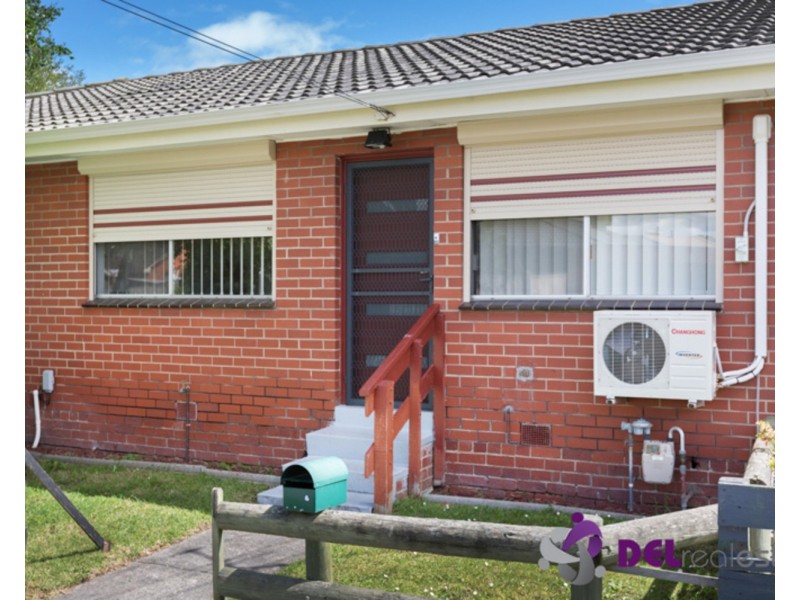 2/17 McLennan Street, Eumemmerring VIC 3177