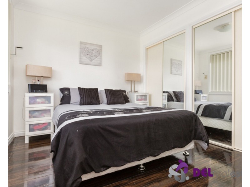 2/17 McLennan Street, Eumemmerring VIC 3177