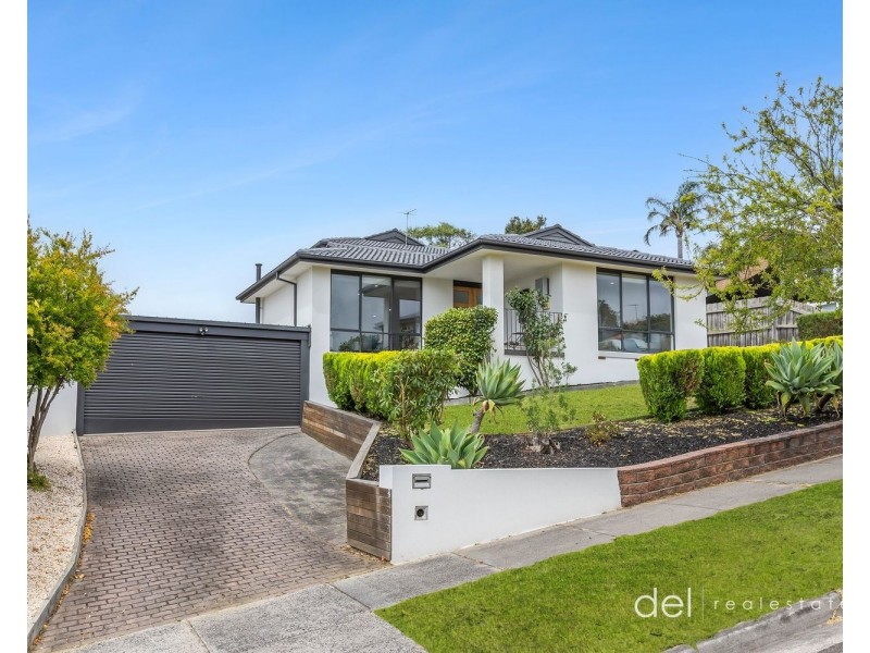 2 Peckover Court, Endeavour Hills VIC 3802