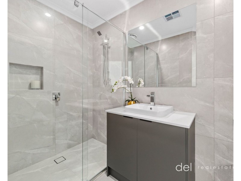 2 Peckover Court, Endeavour Hills VIC 3802