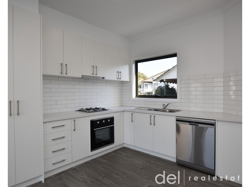 1/35 Ti Tree Drive, Doveton VIC 3177