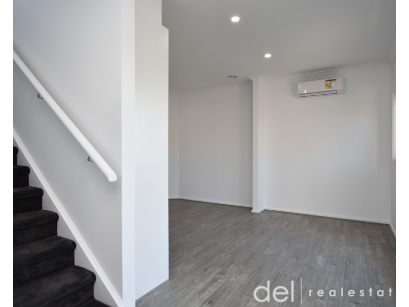 1/35 Ti Tree Drive, Doveton VIC 3177