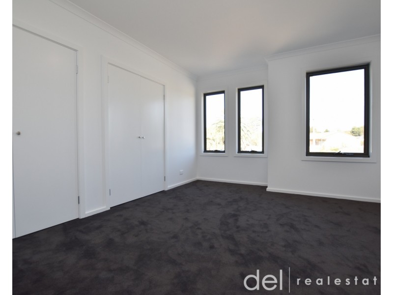 1/35 Ti Tree Drive, Doveton VIC 3177