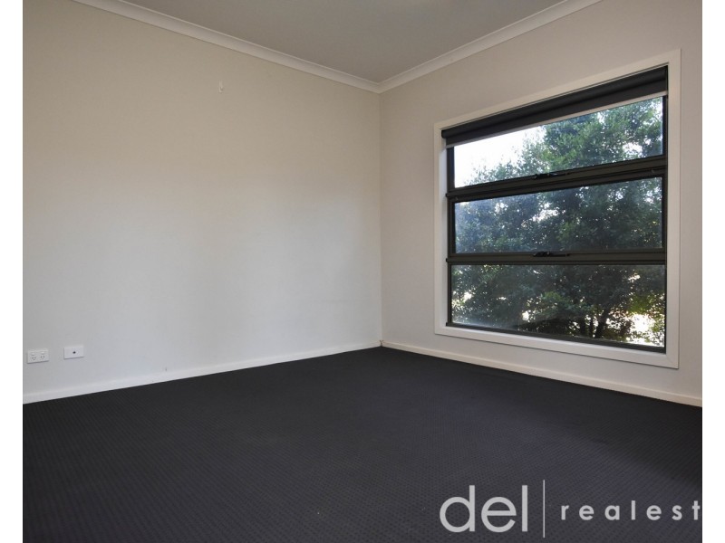 59 Eliburn Drive, Cranbourne East VIC 3977