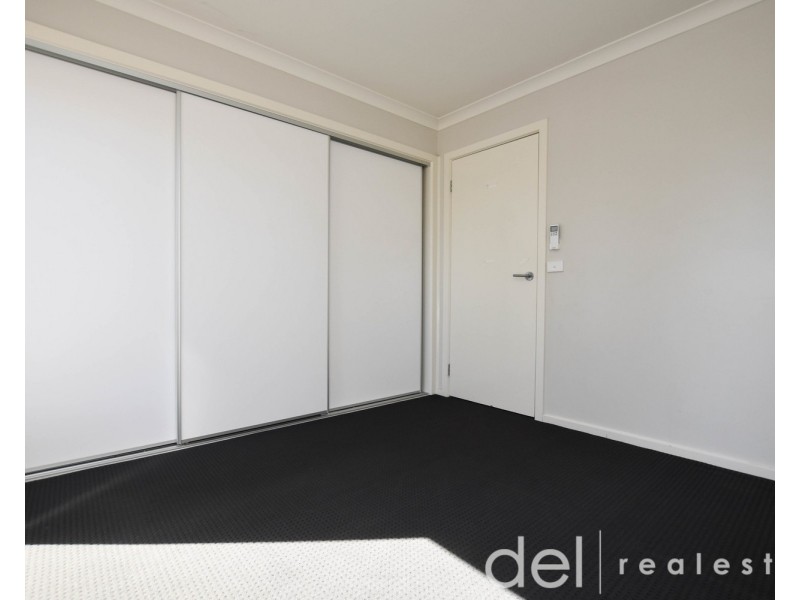 59 Eliburn Drive, Cranbourne East VIC 3977