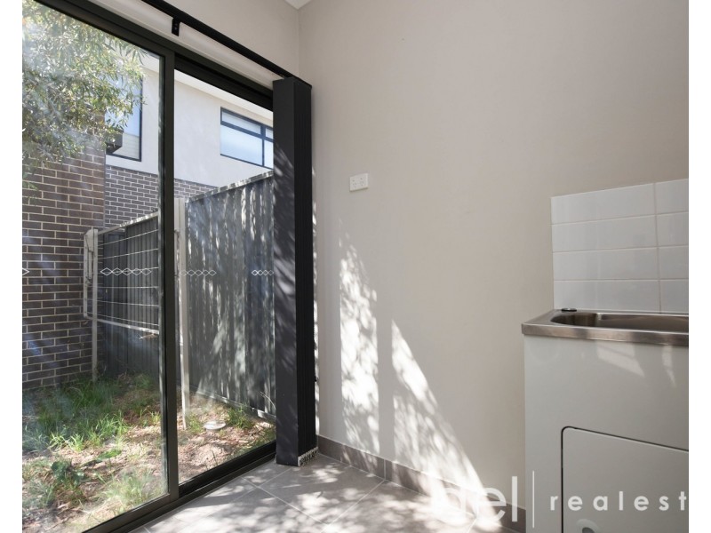 59 Eliburn Drive, Cranbourne East VIC 3977