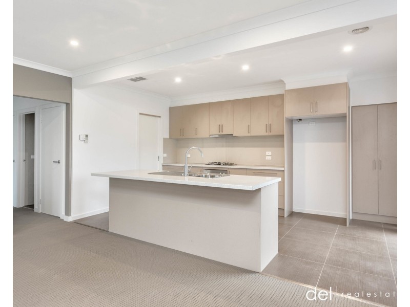 1 Crawford Avenue, Dandenong North VIC 3175