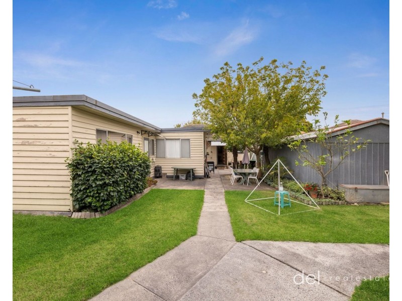 1 Lilac Avenue, Dandenong North VIC 3175