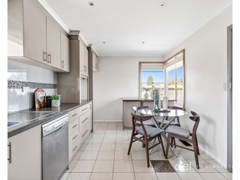 9 Lee Street, Noble Park VIC 3174