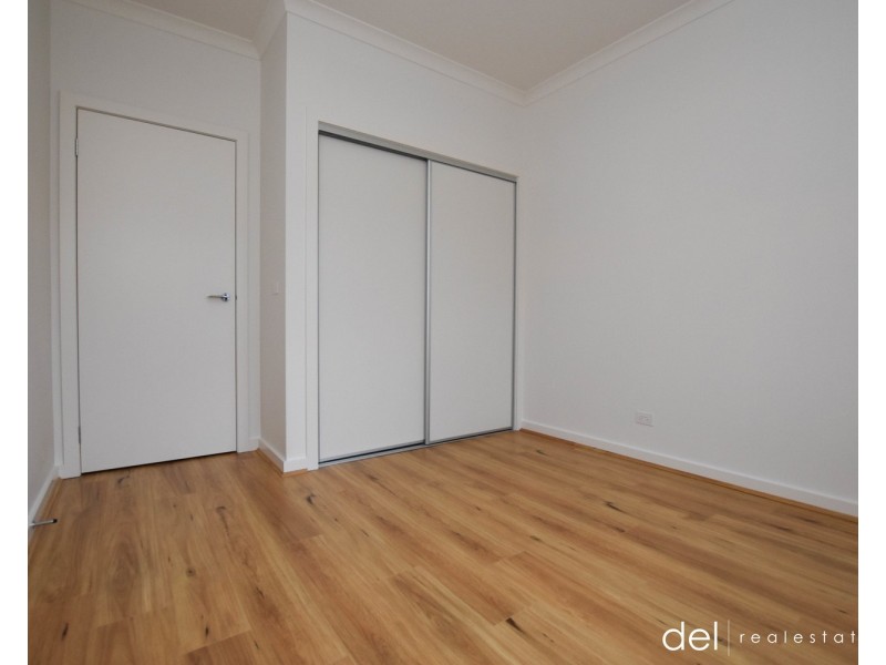 24 Campbell Drive, Hampton Park VIC 3976