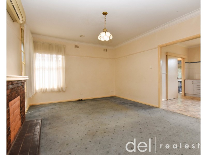 13 Oswald Street, Dandenong VIC 3175