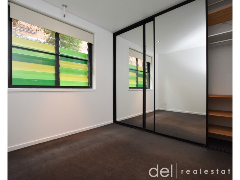 1/17 Ellesmere Road, Windsor VIC 3181