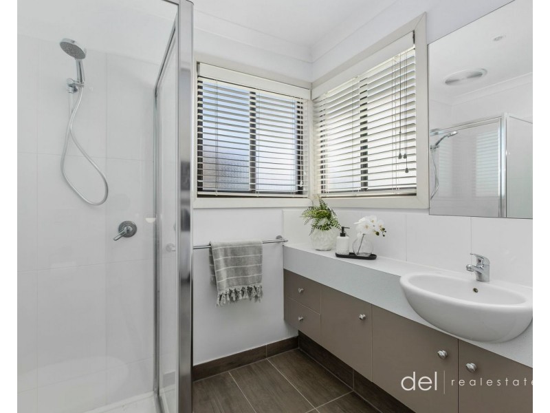119 Melzak Way, Berwick VIC 3806